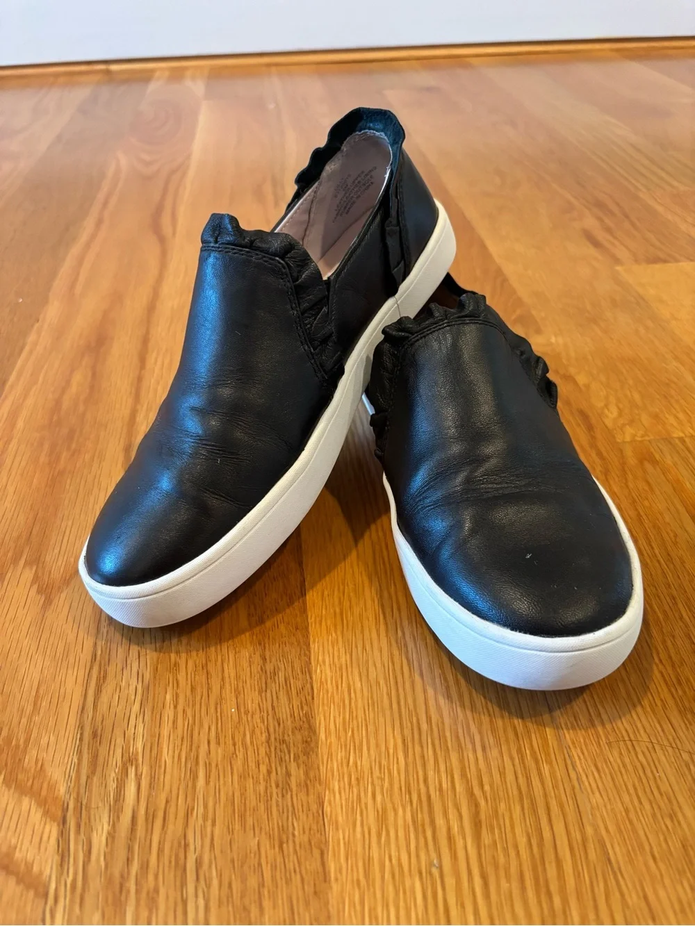 Kate Spade Slip-On Ruffle-Trim Leather Sneaker - Black